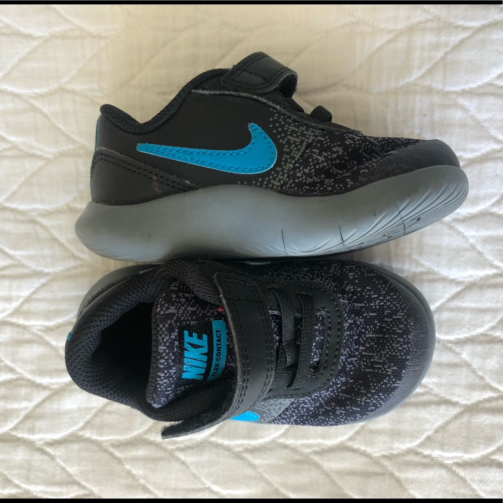 Kids Nike Flex Contact, worn once